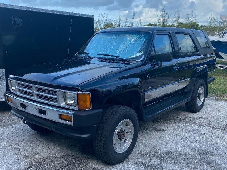 Thumbnail Photo undefined for 1988 Toyota 4Runner 4WD Deluxe